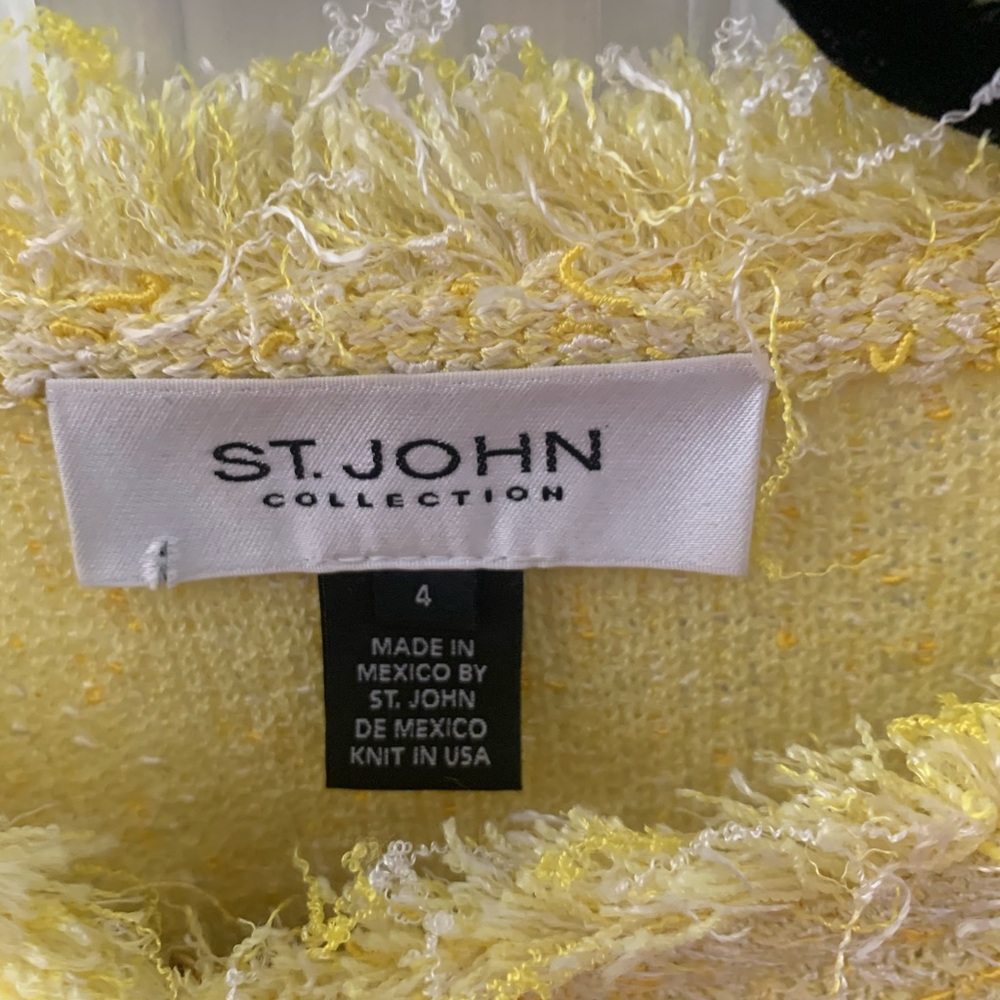 St. Johns yellow blazer